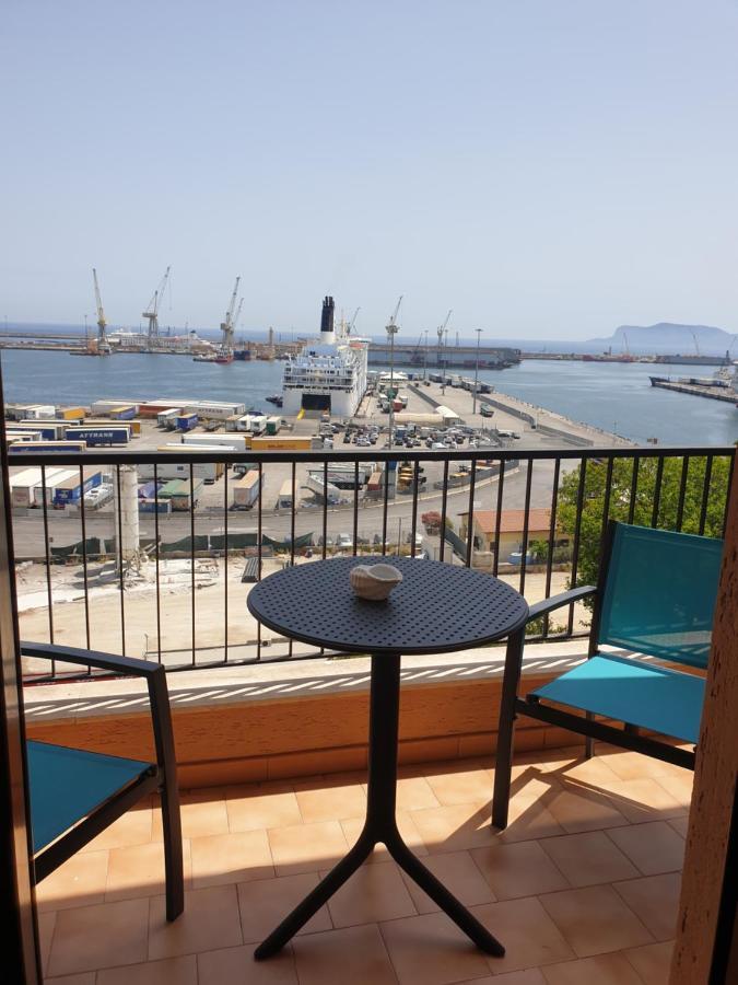 Room Sea Palermo Bagian luar foto